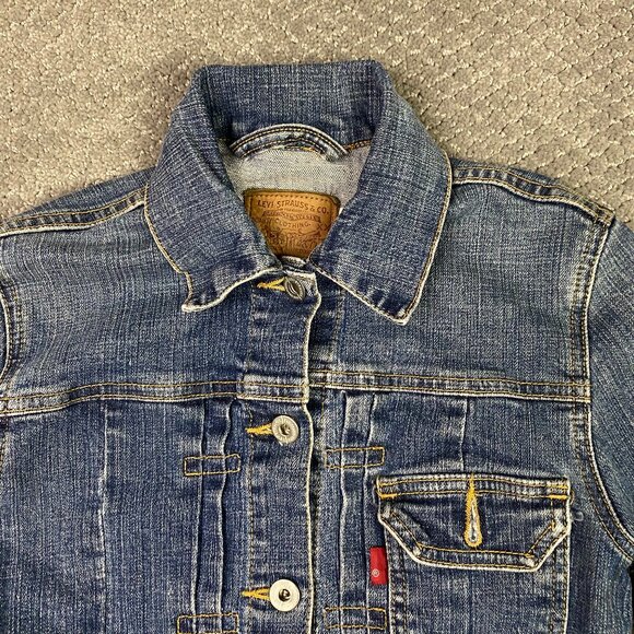 Vintage Levi's Jean Jacket Women's Small Blue Cotton Made in USA Denim Trucker - Picture 2 of 16